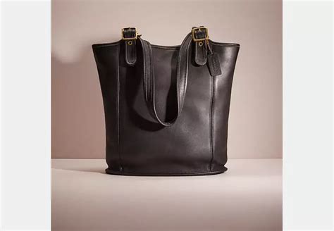 coach legacy large shopper.